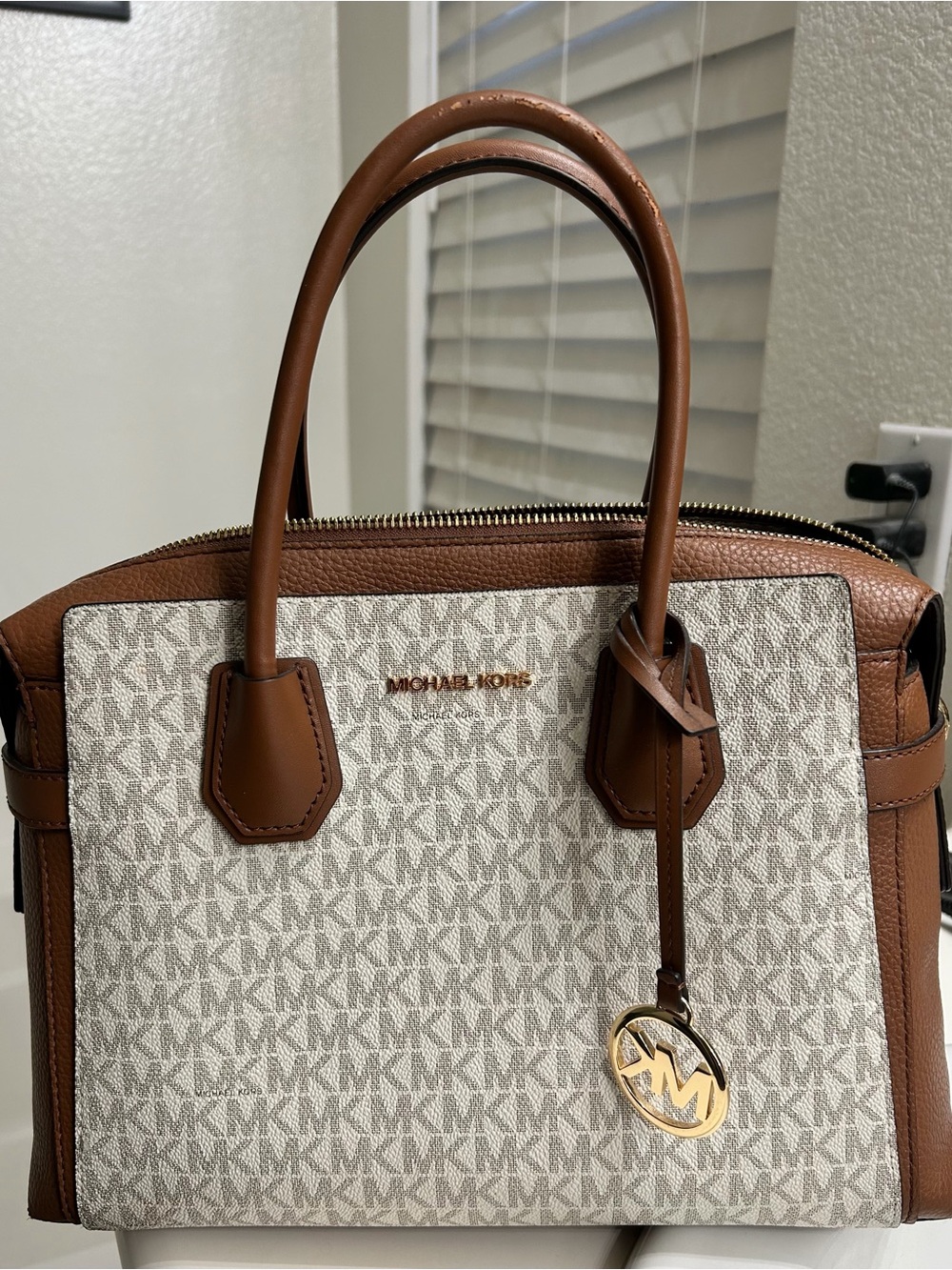 Michael Kors Mercer Gallery Large Satchel Vanilla MK Brown Shoulder Bag